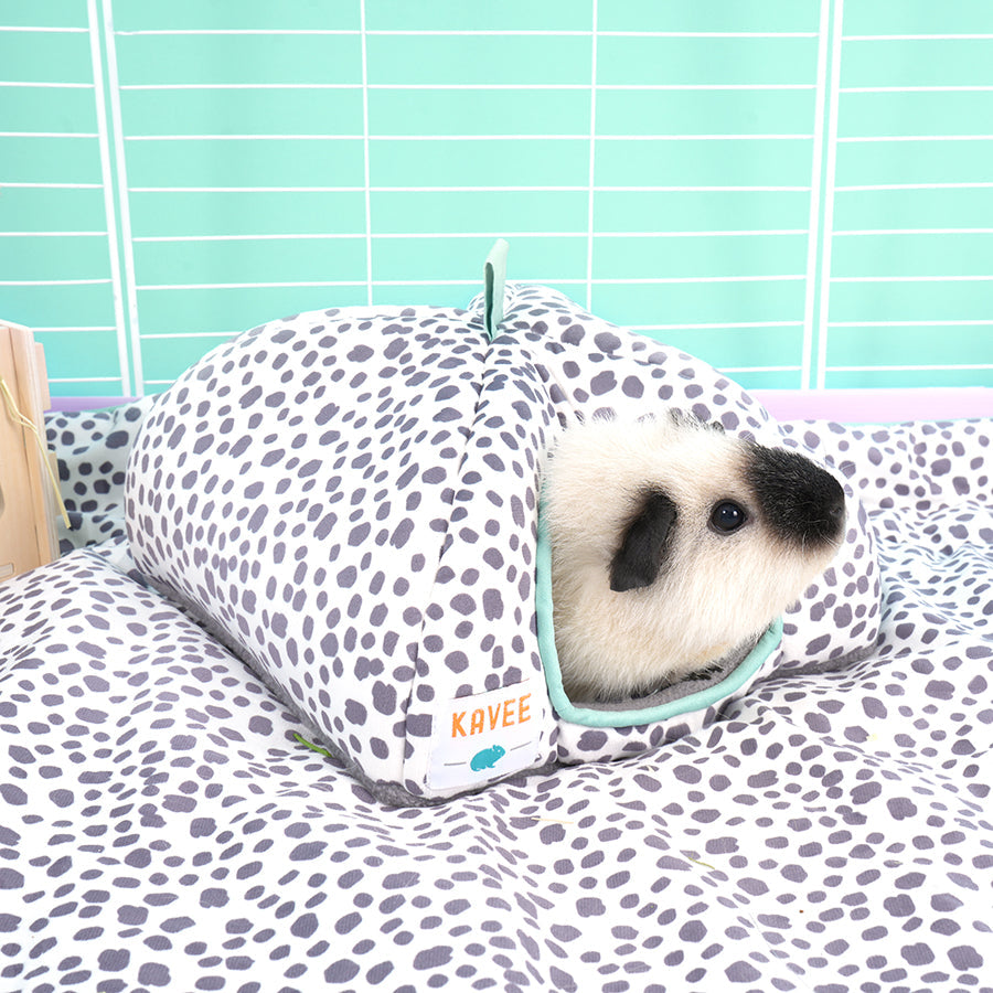 Guinea Pig Hide | Dreamy Dalmatian Kavee Pets Ltd UK