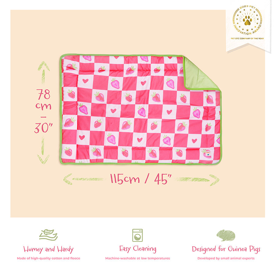 Plush Fleece Liner for Guinea Pigs | Strawberry Kavee Pets Ltd UK