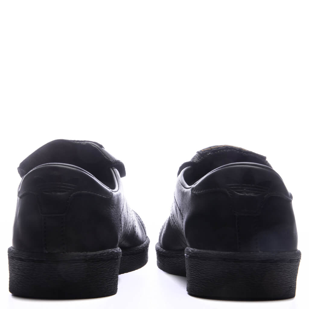 Adidas Originals x Willy Chavarria Jabbar Low - Core Black/Core Black/Gold Metallic Adidas Originals