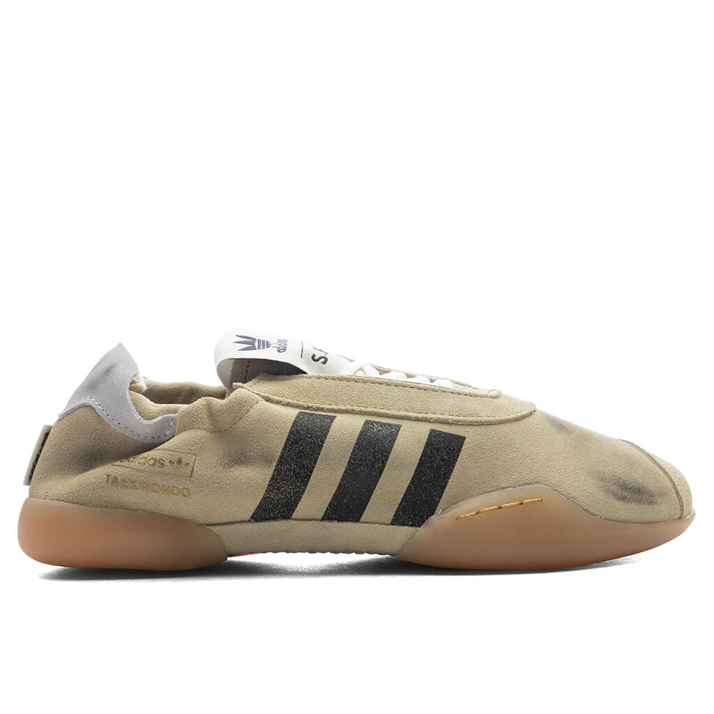 Adidas x Song for the Mute Women's Taekwondo Mei - Cream White/Core Black/Cloud White Adidas Originals