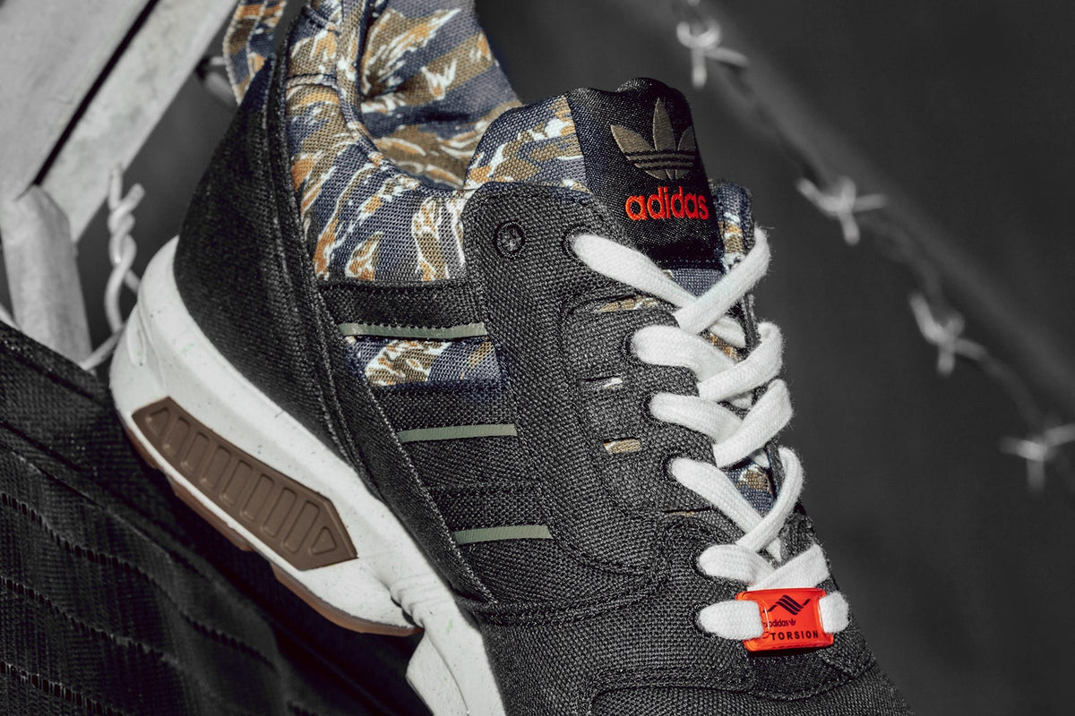 ZX 8000 Out There - Core Black Adidas Originals