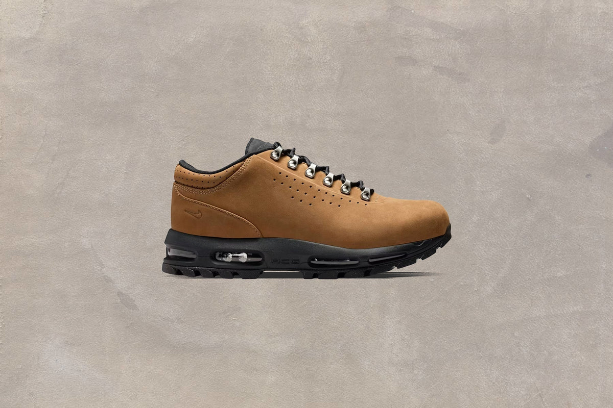 Air Max Goadome Low SP - Taupe/University Red/Black Nike