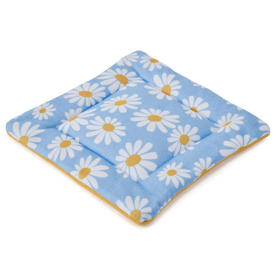 Pee Pad for Guinea Pigs | Daisy Collection Kavee Pets Ltd UK