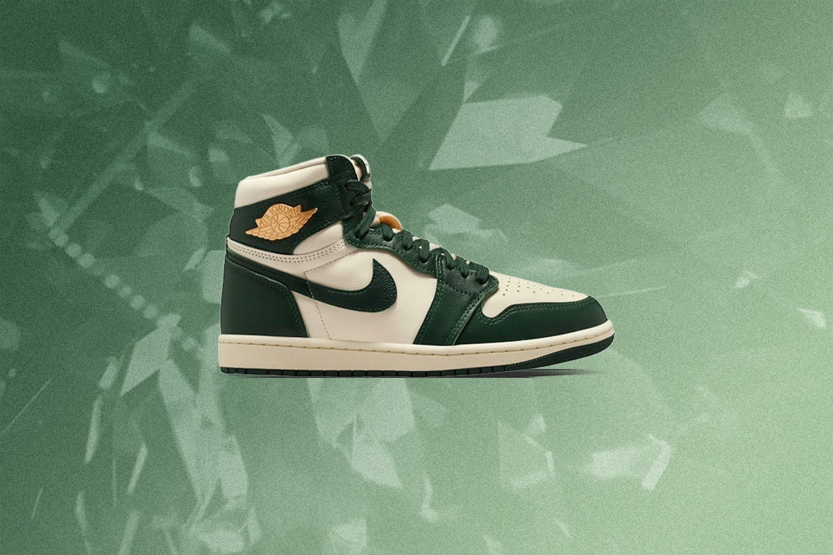 Women's Air Jordan 1 Retro High OG 'Fir' - Pale Ivory/Pro Green Fir/Coconut Milk Jordan