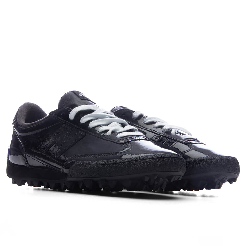 Gator Run - Black/Black New Balance