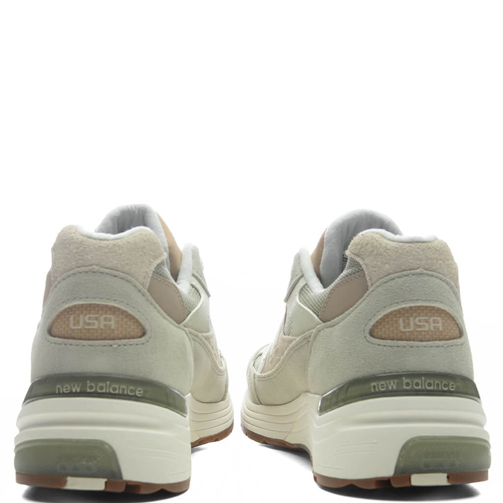 Made in USA 992 - Olivine New Balance