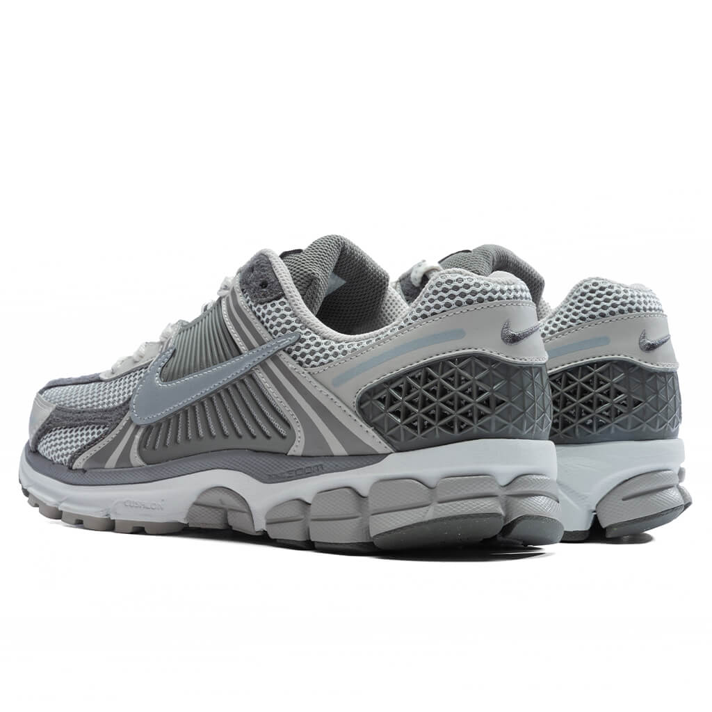 Zoom Vomero 5 PRM - Iron Ore/Metallic Silver/Photon Dust Nike