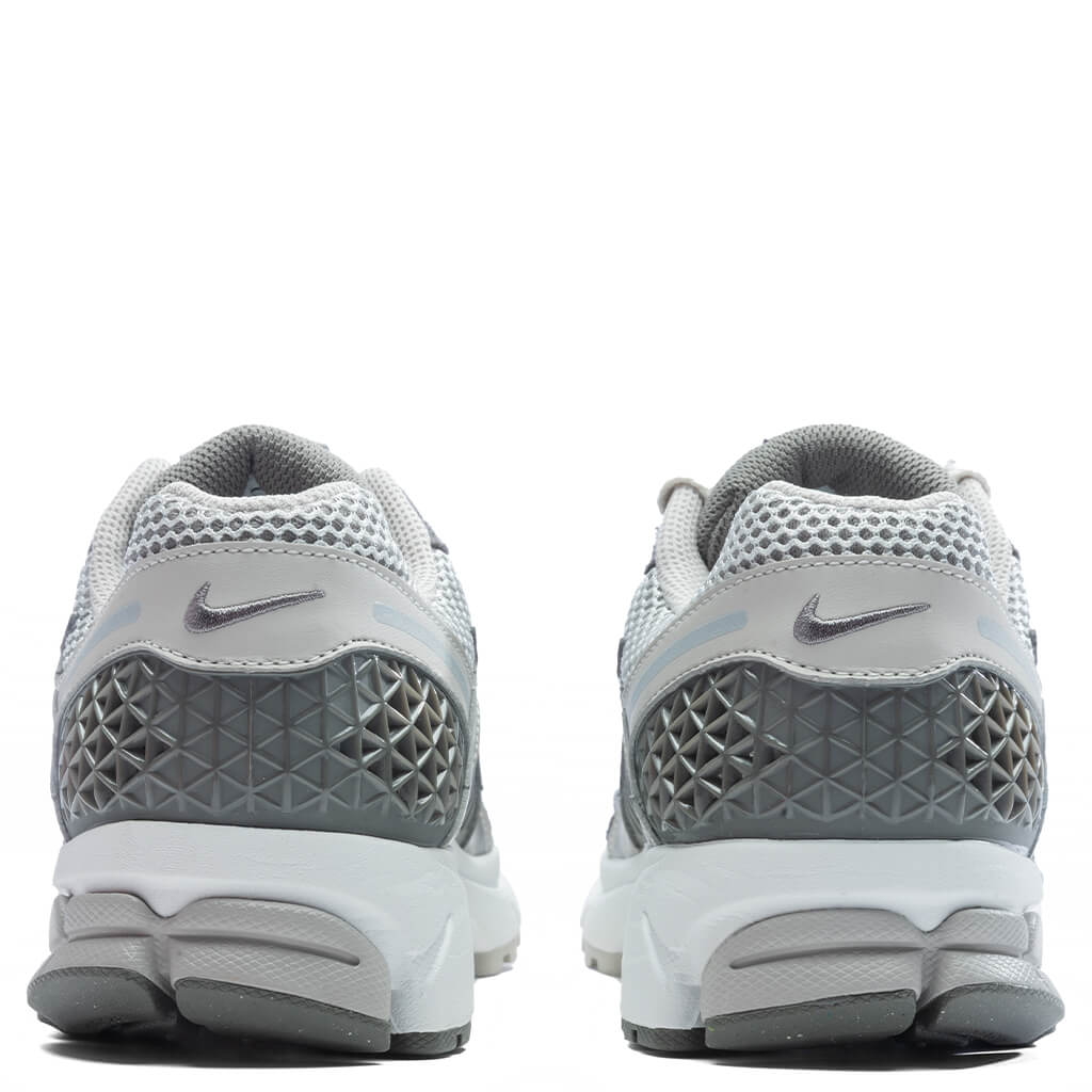 Zoom Vomero 5 PRM - Iron Ore/Metallic Silver/Photon Dust Nike