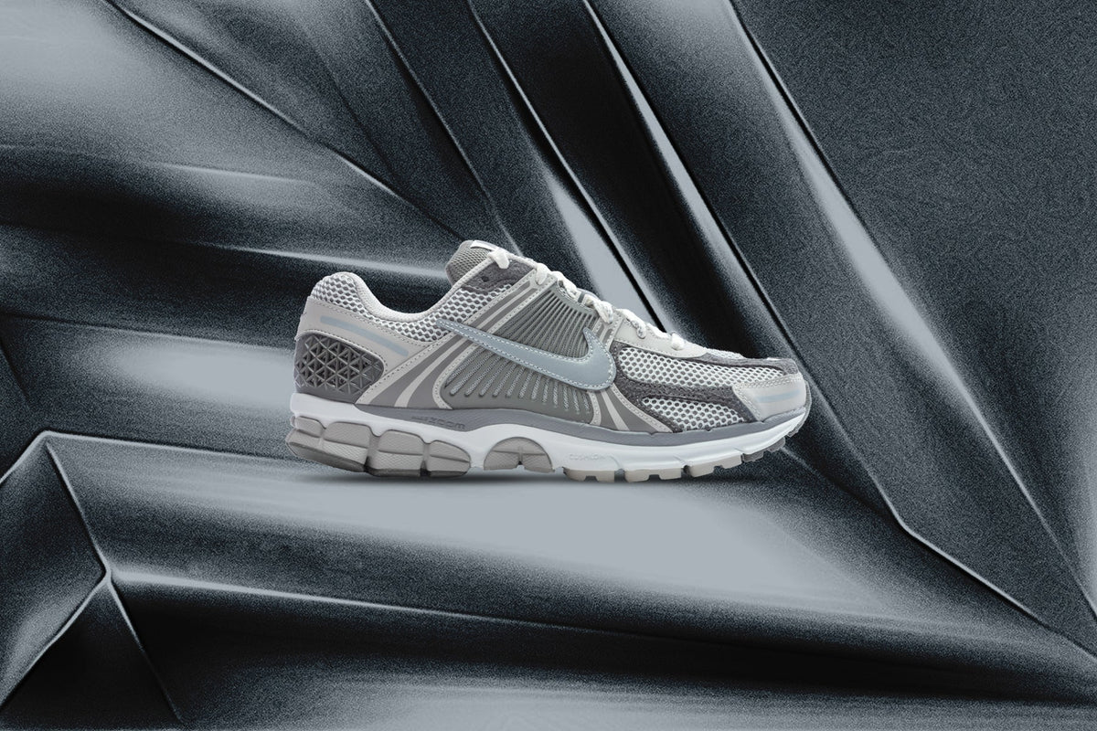 Zoom Vomero 5 PRM - Iron Ore/Metallic Silver/Photon Dust Nike