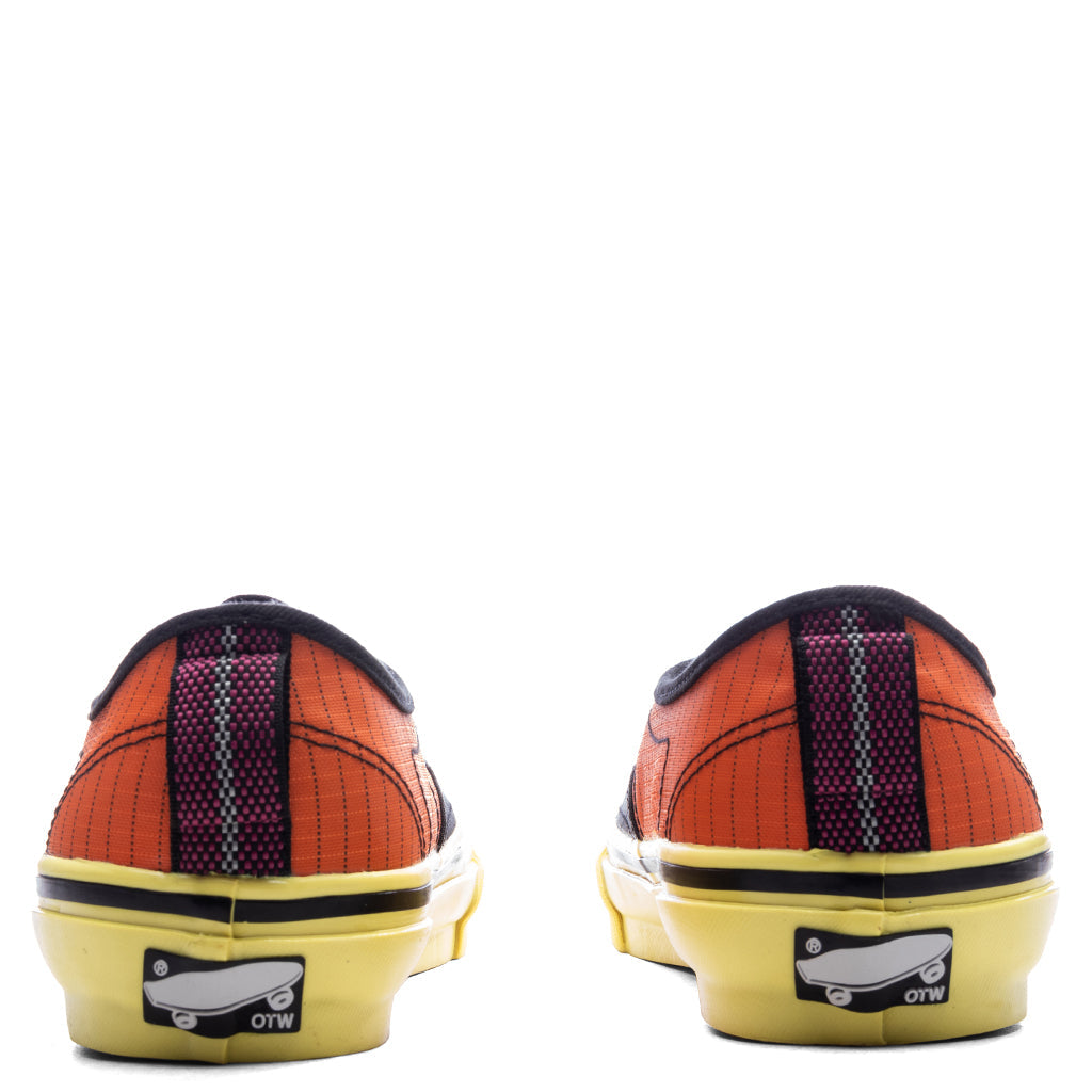 OTW Authentic HT Vibram - Black/Solar Vans