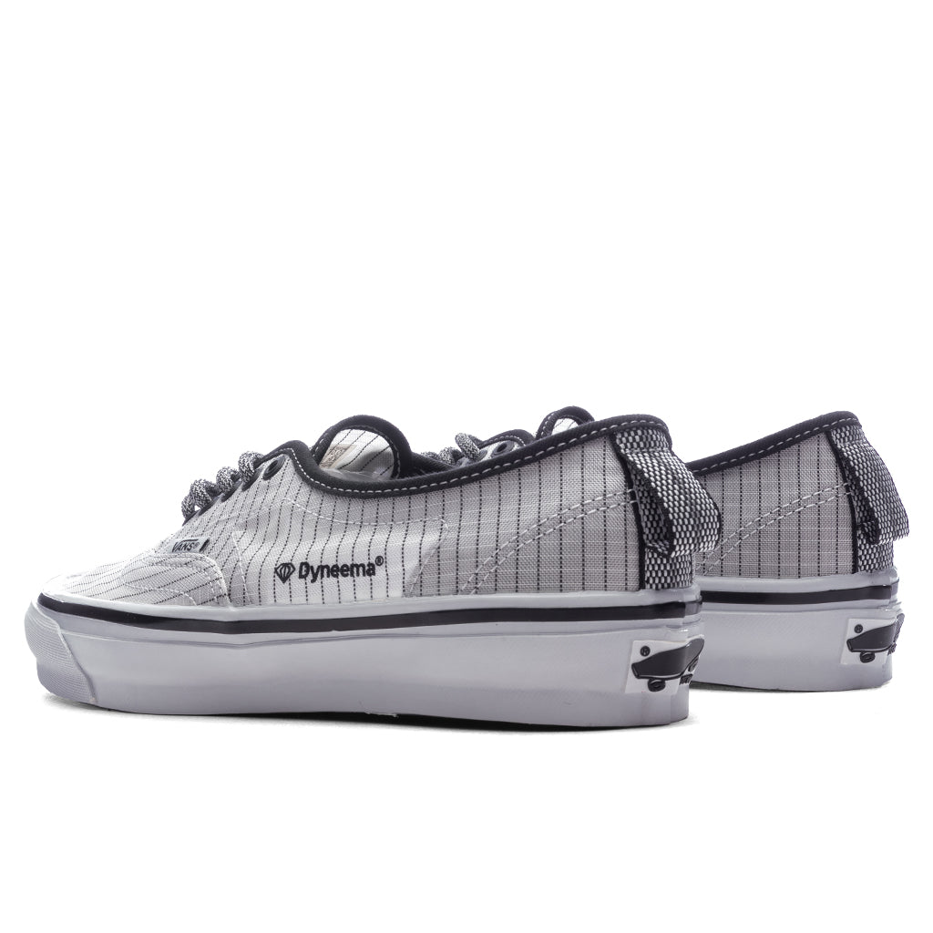 OTW Authentic HT Vibram - Black/White Vans