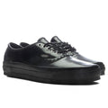 OTW Premium Authentic 44 Siped Vibram Gloss Leather - Black Vans