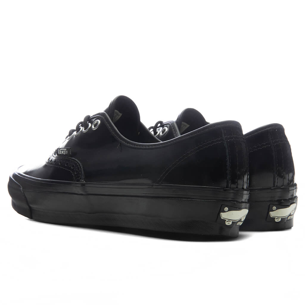 OTW Premium Authentic 44 Siped Vibram Gloss Leather - Black Vans