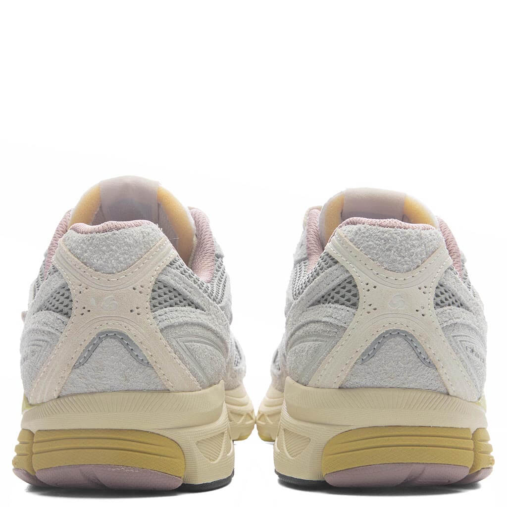 Saucony x 3sixteen Guide v7.3 - Graphite Saucony