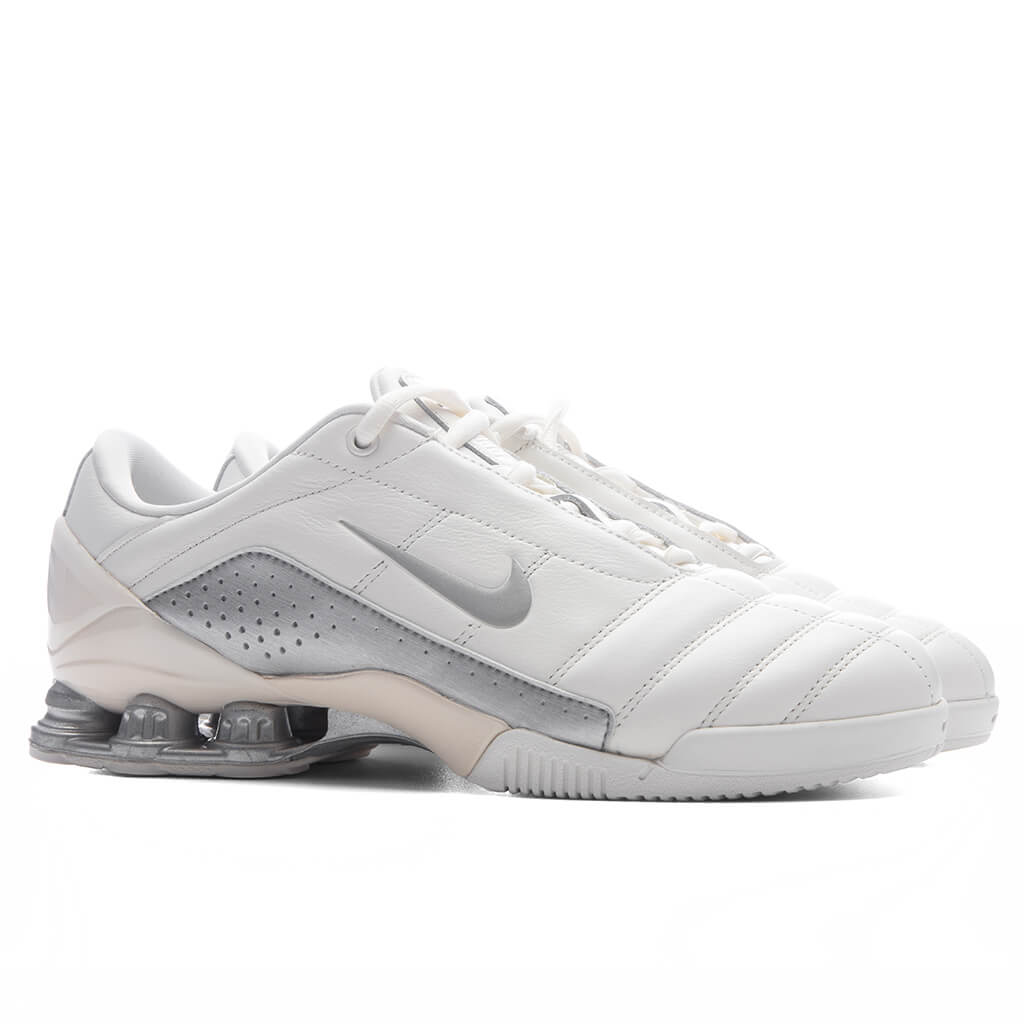 Women's Total 90 Shox Magia 'Sail' - Sail/Metallic Silver/Pale Ivory Nike