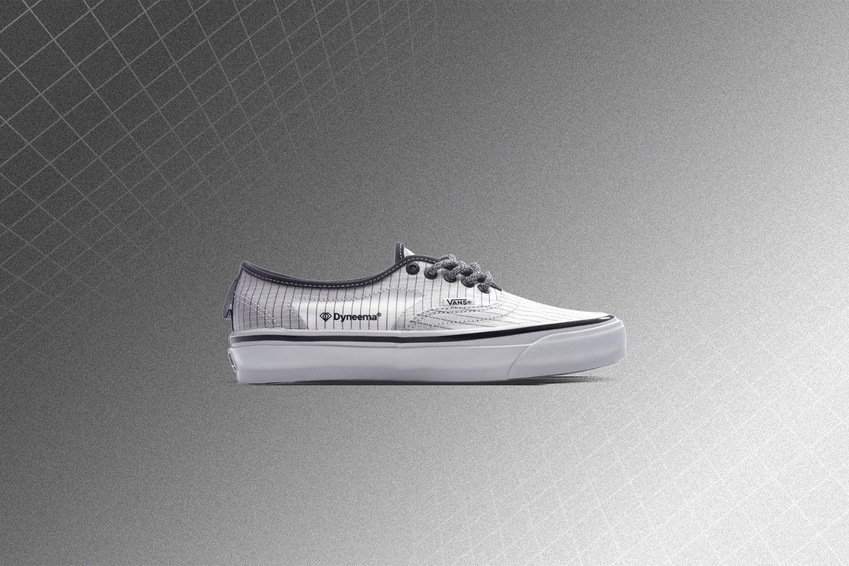 OTW Authentic HT Vibram - Black/White Vans