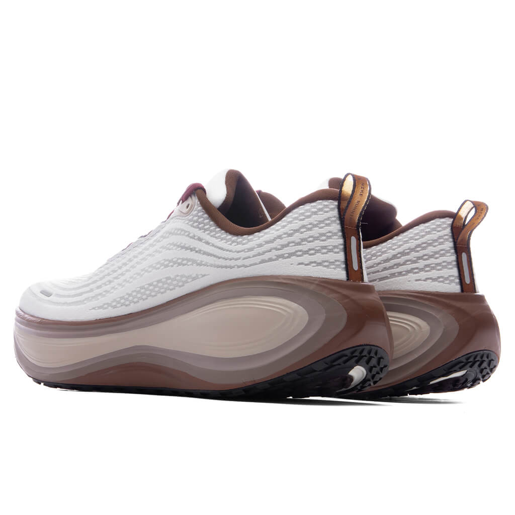Vomero Plus - Sail/Baroque Brown Nike