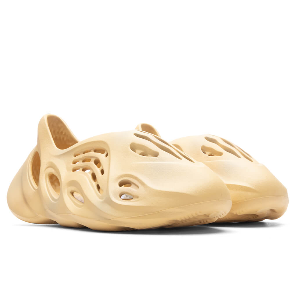 Yeezy Foam RNR - Desert Sand Adidas Originals