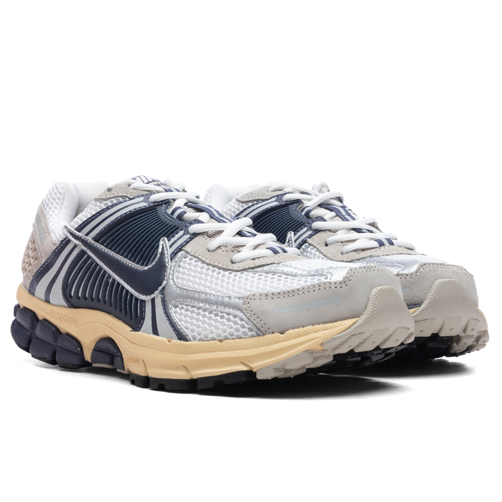Zoom Vomero - White/Thunder Blue Cream Nike