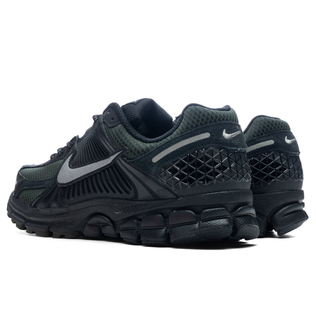 Zoom Vomero 5 - Black/Metallic Pewter/Sequoia Nike