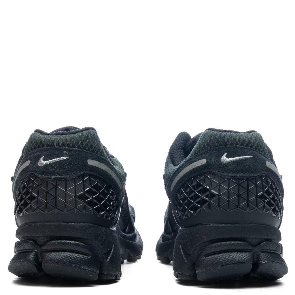 Zoom Vomero 5 - Black/Metallic Pewter/Sequoia Nike