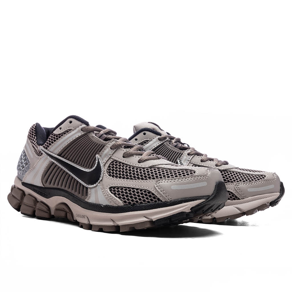 Zoom Vomero 5 - College Grey/Black/Cave Stone Nike