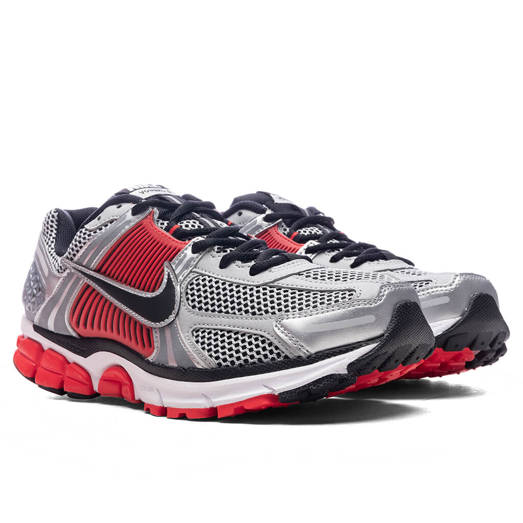 Zoom Vomero 5 - Metallic Silver/Black/FLT Silver Nike