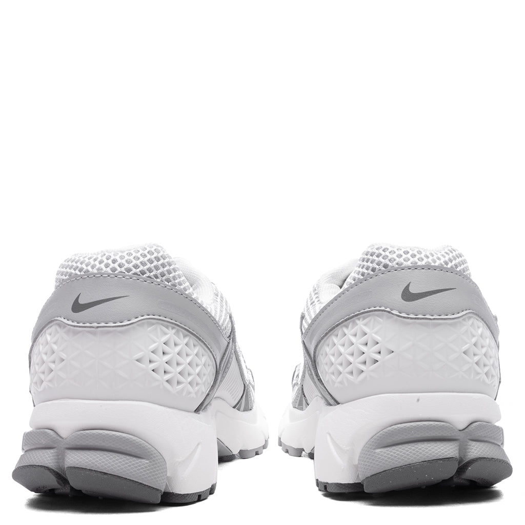 Zoom Vomero 5 - Summit White/Metallic silver Nike