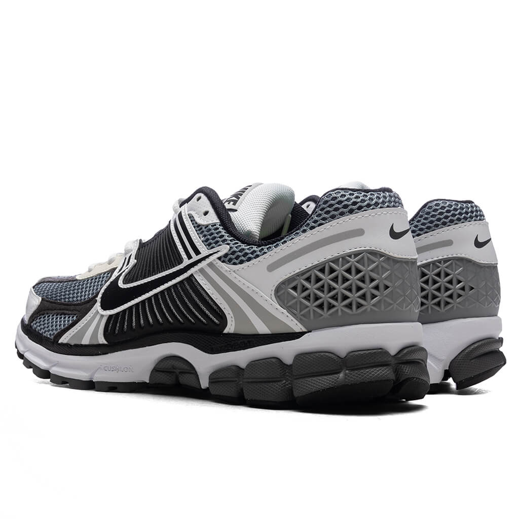 Zoom Vomero 5 SE SP - Dark Grey/Black/White/Sail Nike