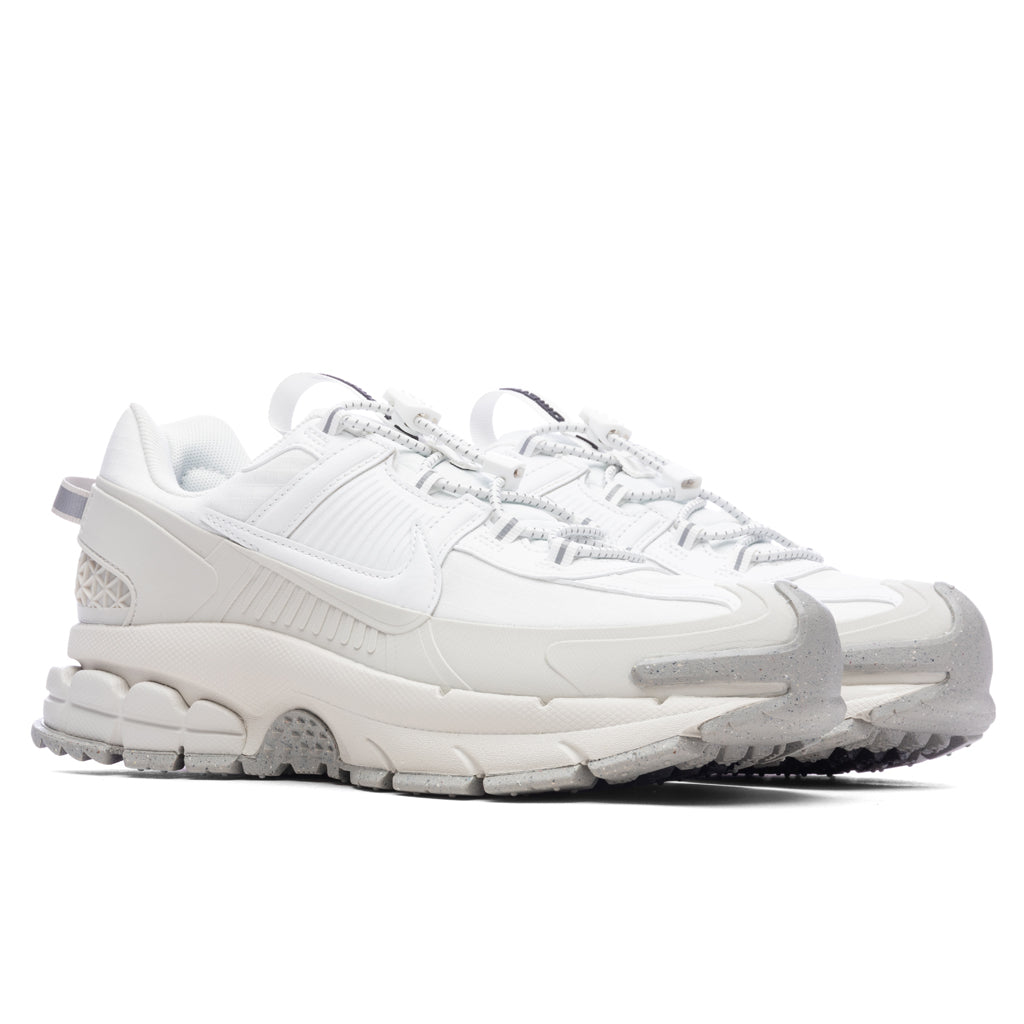 Zoom Vomero Roam - Summit White/Light Bone Nike