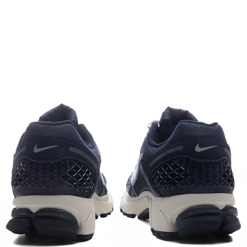 Zoom Vomero 5 SE - Blue Void/Metallic Silver/Midnight Navy Nike