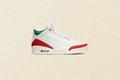 Air Jordan 3 Retro 'El Vuelo' - Summit White/Metallic Gold/Pine Green Jordan