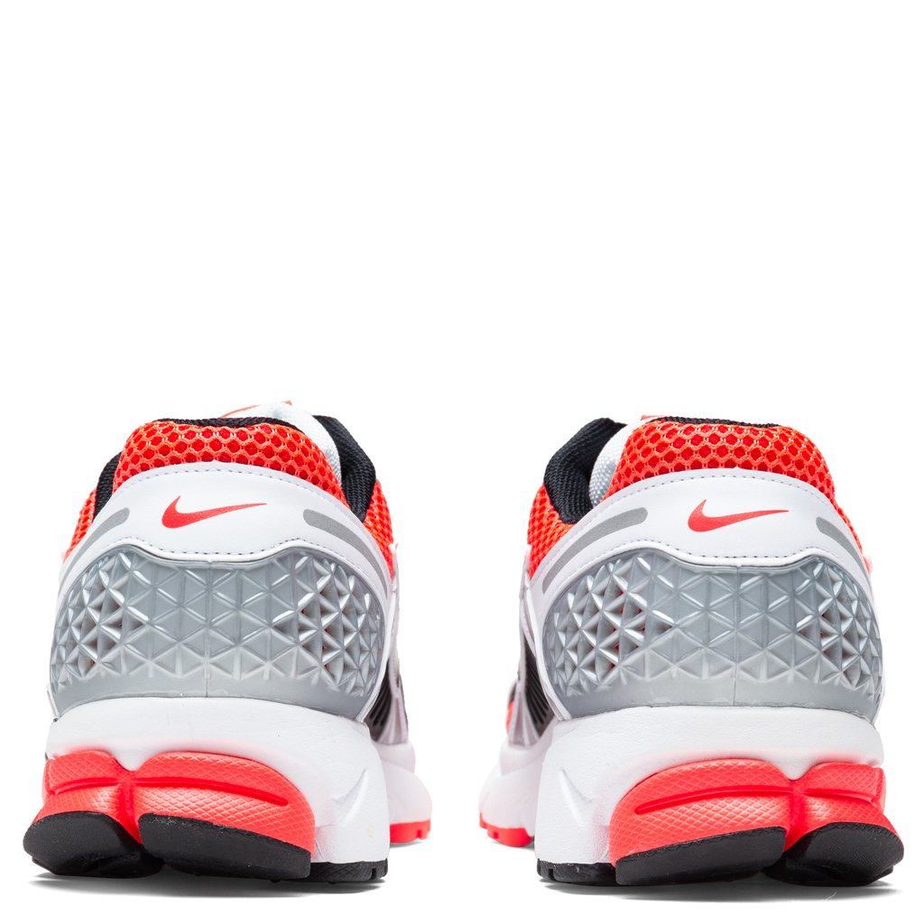 Zoom Vomero 5 SE - Bright Crimson/Black Nike