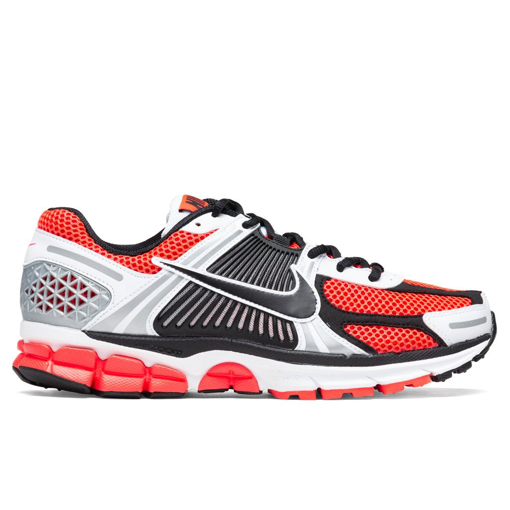 Zoom Vomero 5 SE - Bright Crimson/Black Nike